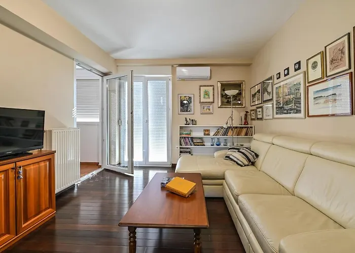 Dada -excellent Nearby Old Apartamento *