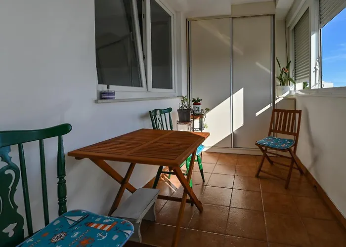 Apartment Dada -excellent Nearby Old