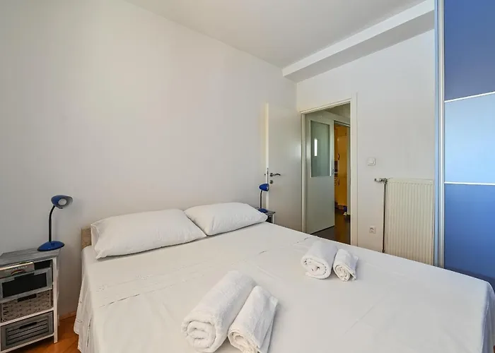Dada -excellent Nearby Old * Zadar